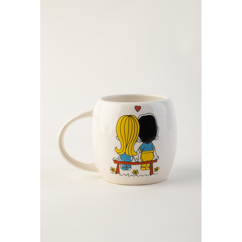 Чашка Ideal Ceramic, з романтичним малюнком Чашка Ideal Ceramic, з романтичним малюнком